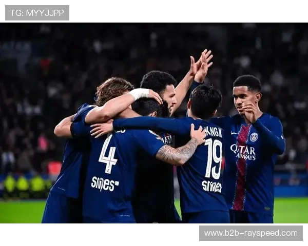 VAR判定引争议，巴黎与斯特拉斯堡一役点球改变战局